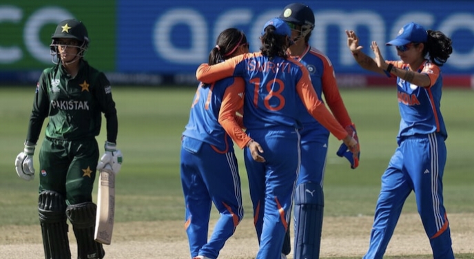 Women's t20 world cup india beats pak