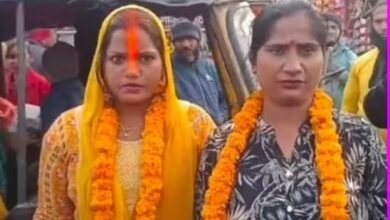 Deoria news : शराबी पतियों को छोड़ औरतों ने की आपस में शादी