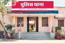 Ghazipur News ड्राईवर की आत्महत्या के बाद पुलिस पर रिश्वत और प्रताड़ना का आरोप