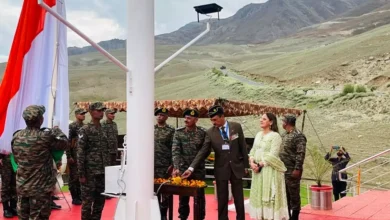 द्रास तिरंगा फहराया