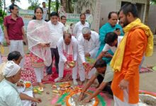 Kushinagar News: हरिशंकरी रोपण के साथ विधायक मोहन वर्मा ने किया अभियान का शुभारंभ
