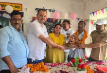 प्राचार्य रवि प्रताप सिंह के विदाई पर आँखें हुईं नम