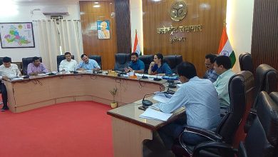 जर्जर भवन कुशीनगर
